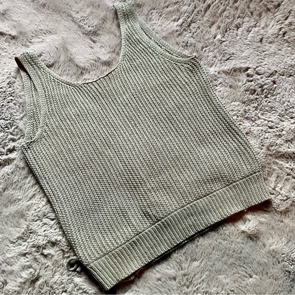 Moon & Maddison reversible 100% cotton knit wrap front tank - Picture 2 of 4